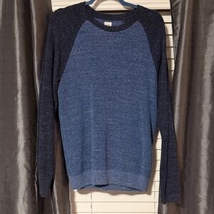 GAP - Men's Navy and Blue Crewneck Sweater - Size Small